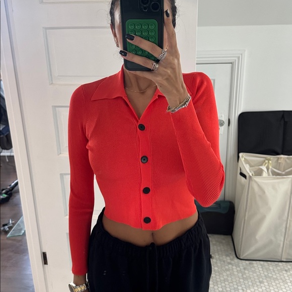 Jackets & Blazers - Sandro Button-Up Cardigan
never worn
size 1